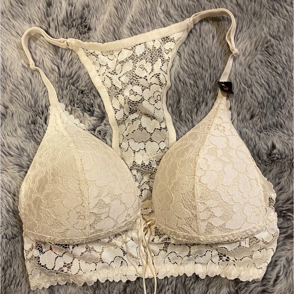 TWO SIZE SMALL LA SENZA PUSH UP BRAS